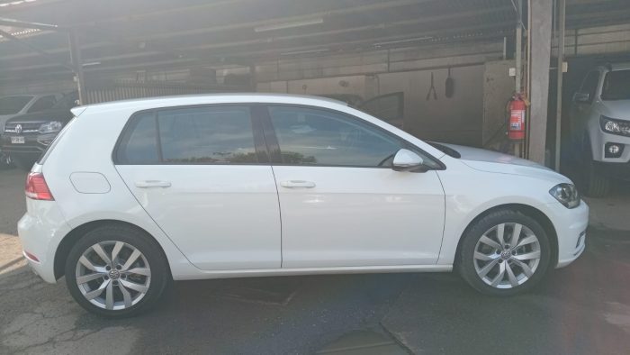 VOLKSWAGEN GOLF 1.4 TSI HIGHLINE AT 2019 OOJW45 - Imagen 2
