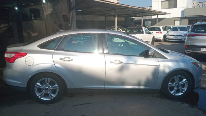 FORD FOCUS 2.0 MT 2014 OOVK41 - Imagen 2