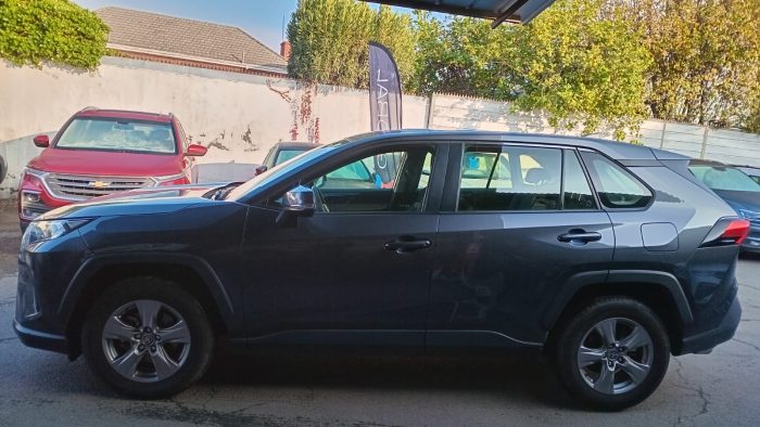 TOYOTA RAV4 2.0 AT 2022 OOYY12