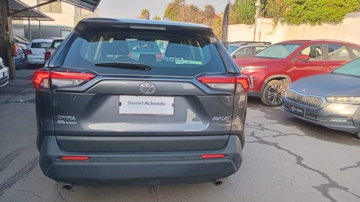 TOYOTA RAV4 2.0 AT 2022 OOYY12 - Imagen 4