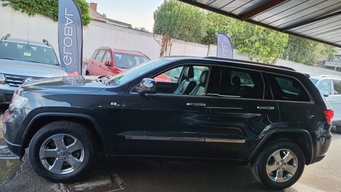 JEEP GRAND CHEROKEE LTD 3.6 AT 4X4 2011 OOSW71