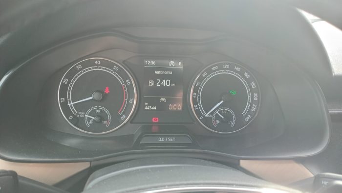 SKODA KAMIQ 1.5T STYLE AT 2023 OOWC16 - Imagen 5