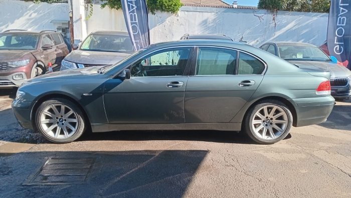 BMW 745 IA 2004 OO2624