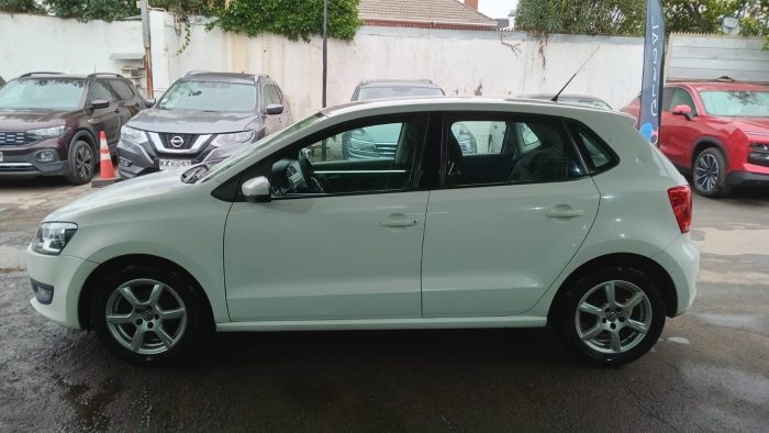 VOLKSWAGEN POLO 1.6 COMFORTLINE MT 2013 OOJX79