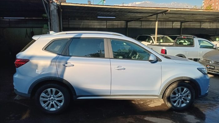 MG RX5 1.5T MT 2022 OOTC52 - Imagen 2
