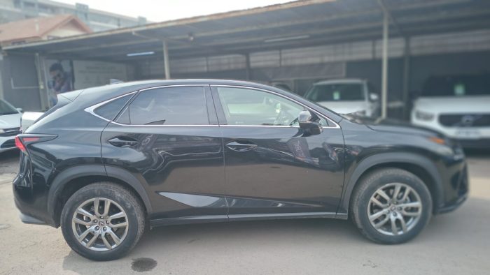 LEXUS NX300 2.0 AT 2022 OOLX94 - Imagen 2