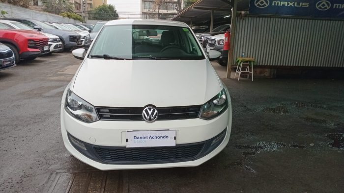 VOLKSWAGEN POLO 1.6 COMFORTLINE MT 2013 OOJX79 - Imagen 3