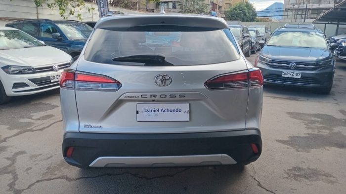 TOYOTA COROLLA CROSS 2.0 AT 2024 OOSD72 - Imagen 4