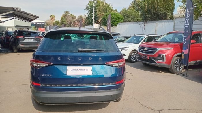 SKODA KODIAQ 1.4 TSI AMBIENTE AT 2023 OOFW61 - Imagen 4