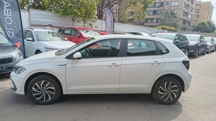 VOLKSWAGEN POLO 1.0 TSI HIGHLINE AT 2025 OOXW36