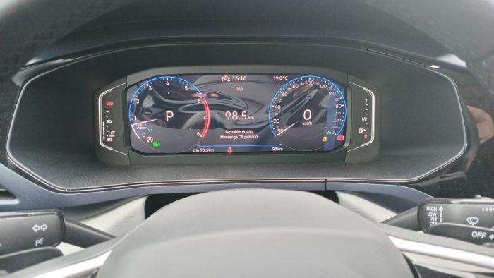 VOLKSWAGEN TAOS COMFORTLINE 1.4 TSI AT 2025 OOXW32 - Imagen 5