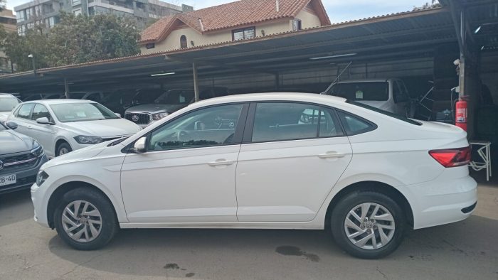 VOLKSWAGEN VIRTUS TRENDLINE 1.6 MT 2021 OODZ91