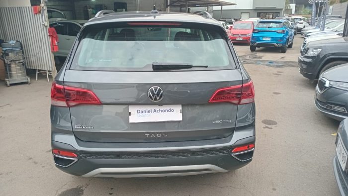 VOLKSWAGEN TAOS COMFORTLINE 1.4 TSI AT 2025 OOXW32 - Imagen 4