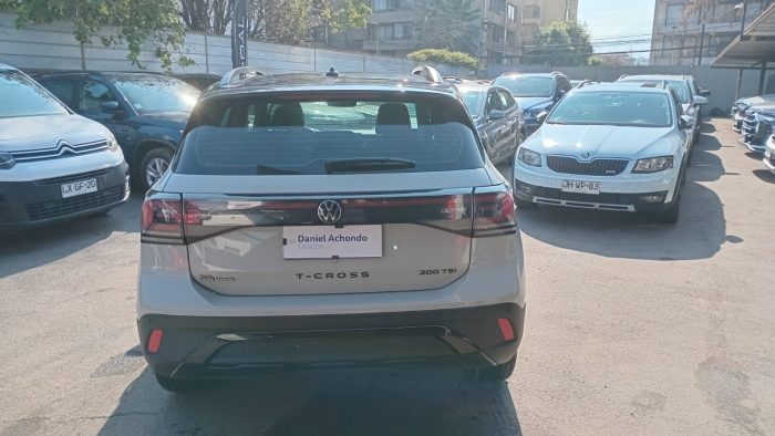 VOLKSWAGEN T CROSS HIGHLINE SPORT 1.0 TSI AT 2025 OOTF51 - Imagen 4
