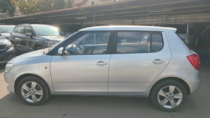 SKODA FABIA 1.2 TSI AMBIENTE MT 2015 OOXV69