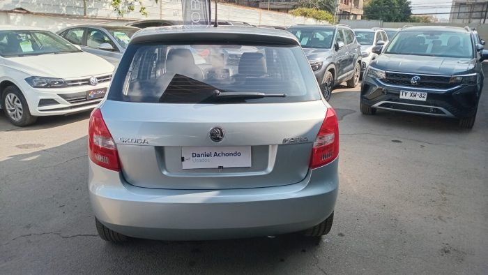 SKODA FABIA 1.2 TSI AMBIENTE MT 2015 OOXV69 - Imagen 4