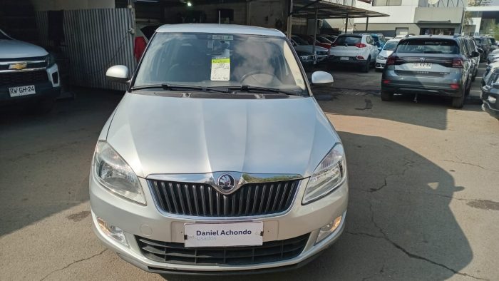 SKODA FABIA 1.2 TSI AMBIENTE MT 2015 OOXV69 - Imagen 3
