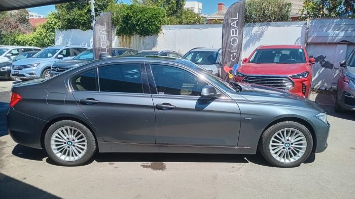 BMW 316 IA AT 2014 OOXG15 - Imagen 2