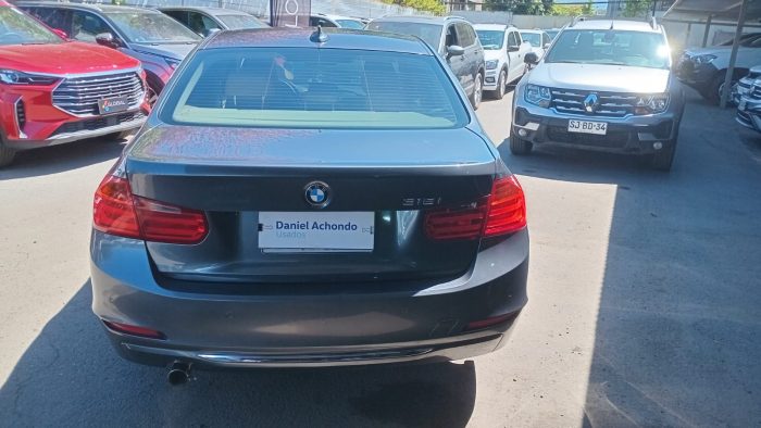 BMW 316 IA AT 2014 OOXG15 - Imagen 4